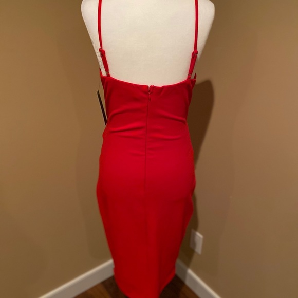 Dress - Picture 3 of 4